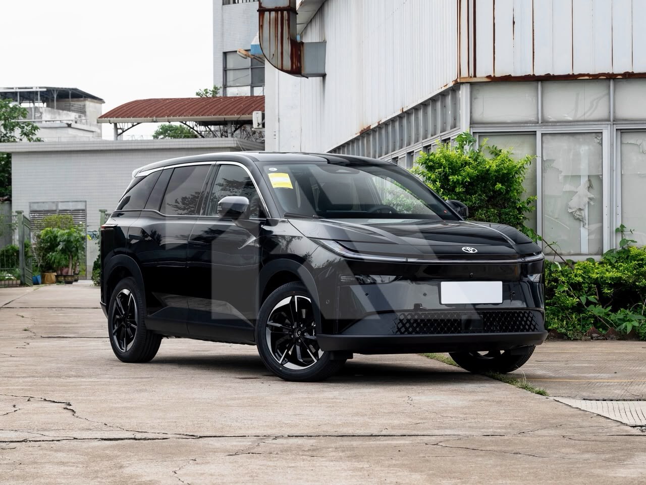 Toyota bZ3X photo 3