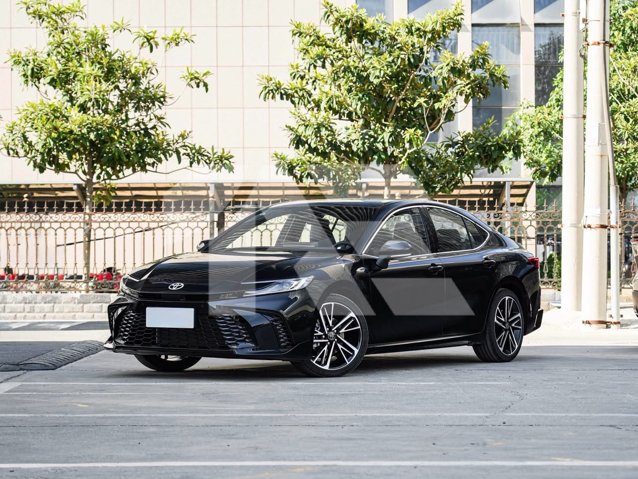 Toyota Camry photo 1