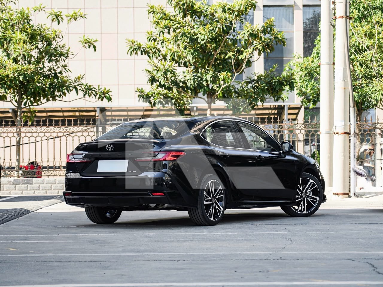 Toyota Camry photo 4