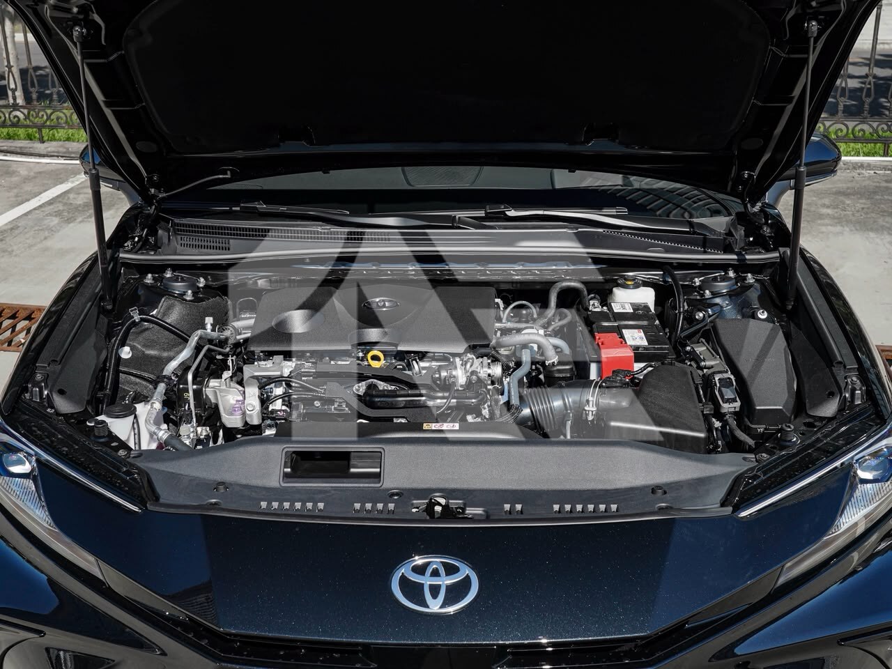 Toyota Camry photo 13