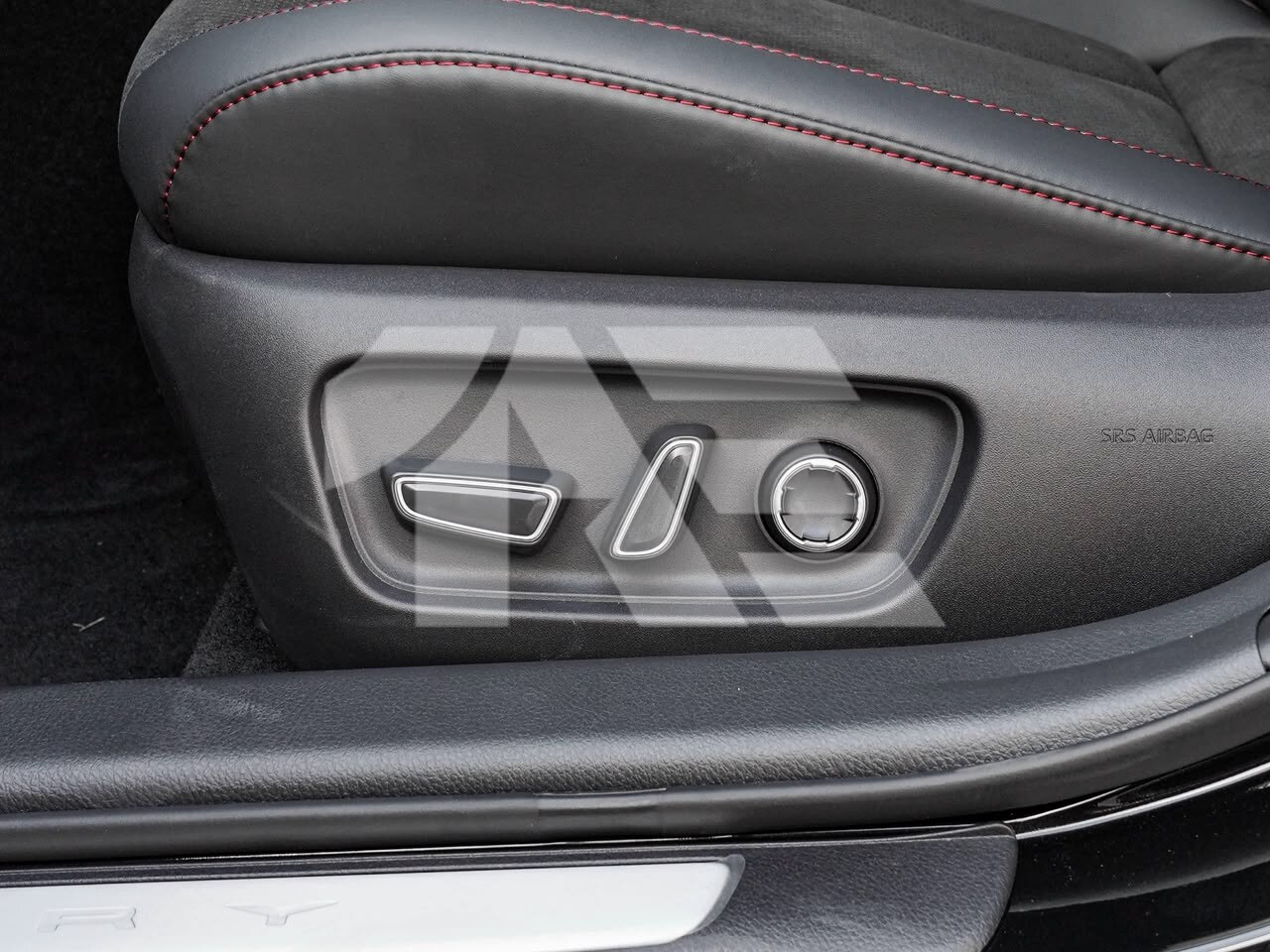 Toyota Camry photo 19