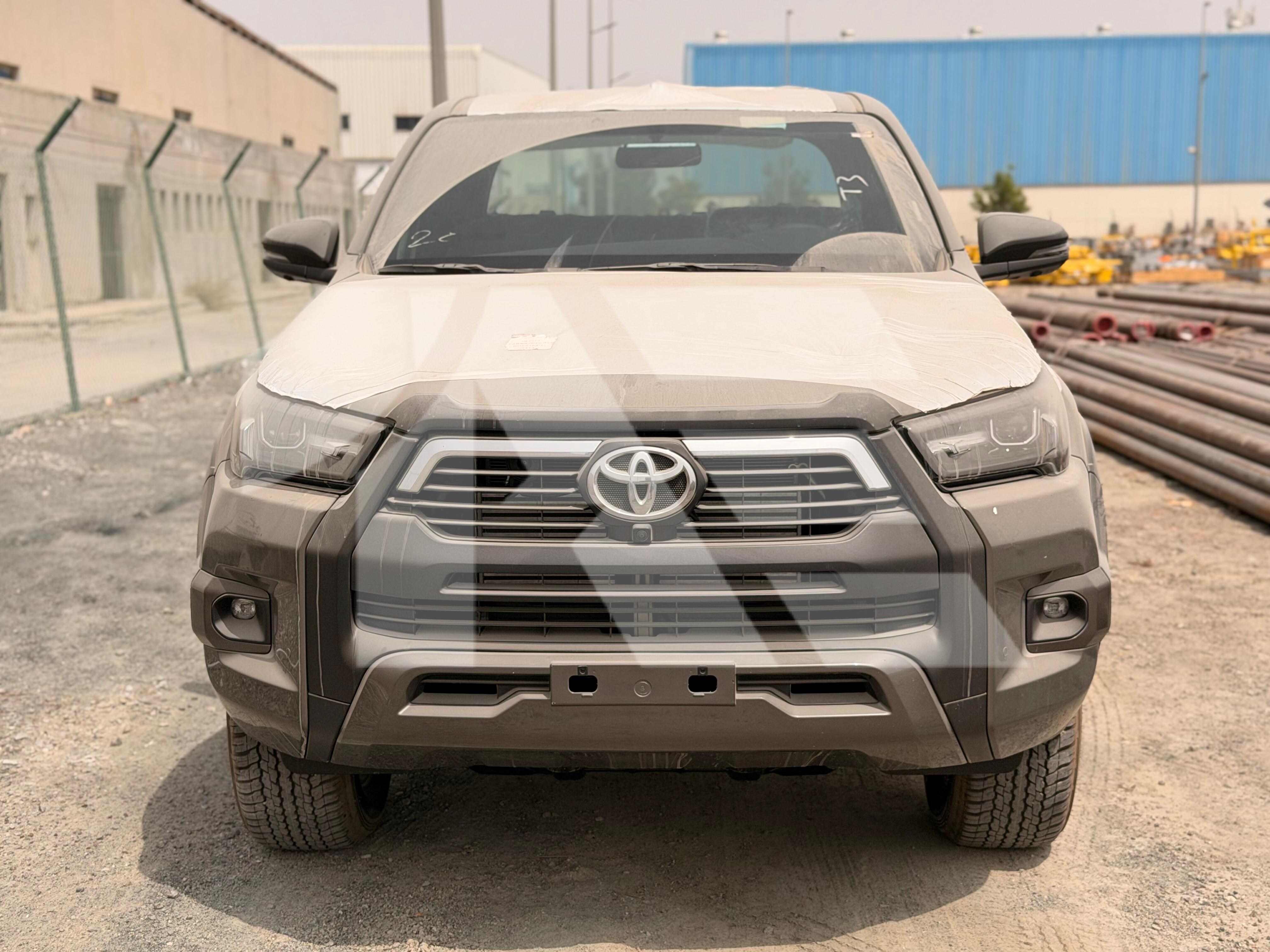 Toyota Hilux Adventure (Diesel) photo 2
