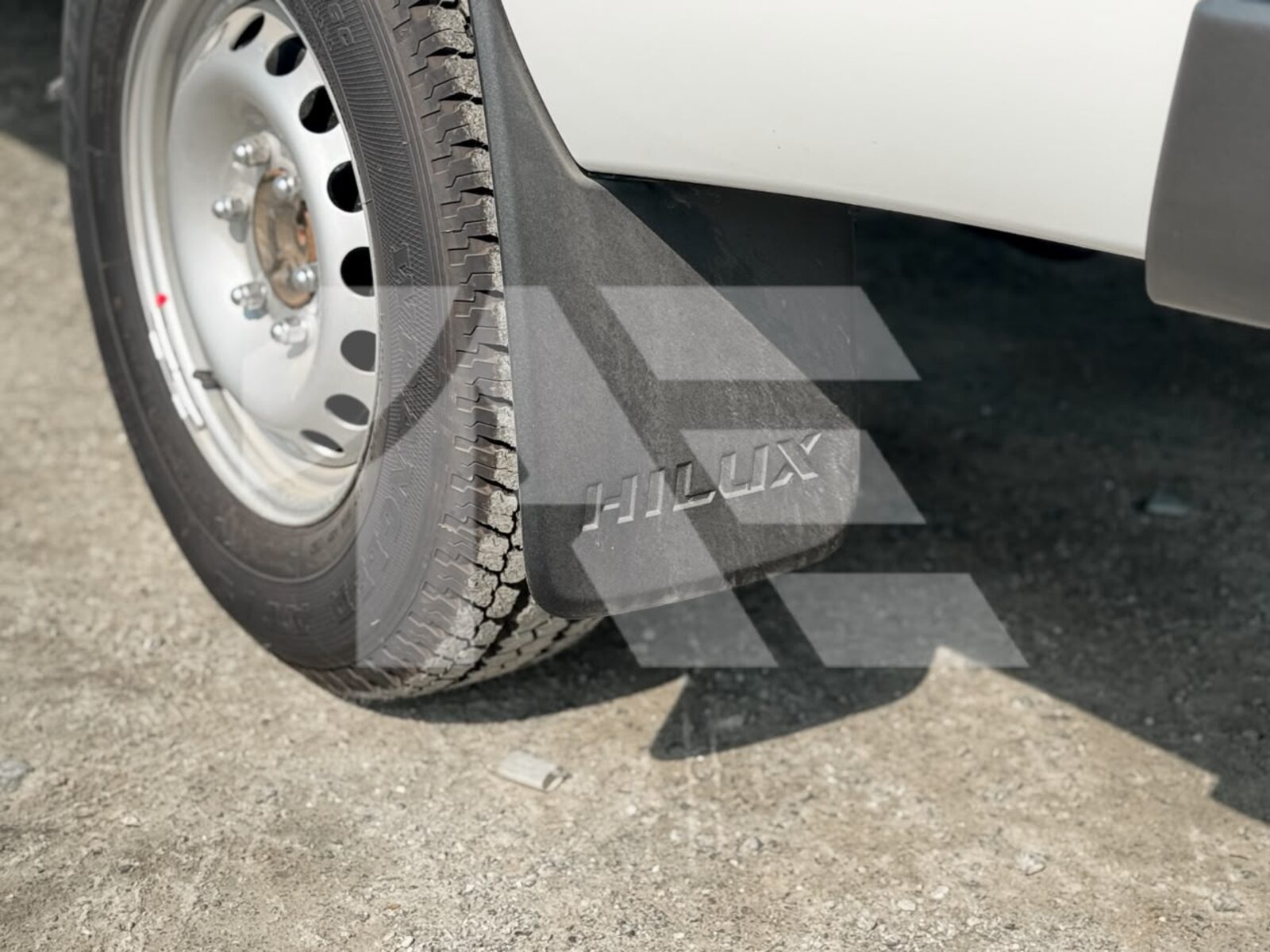 Toyota Hilux Country photo 9