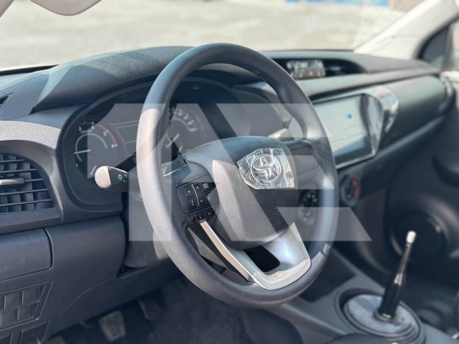 Toyota Hilux Country photo 12