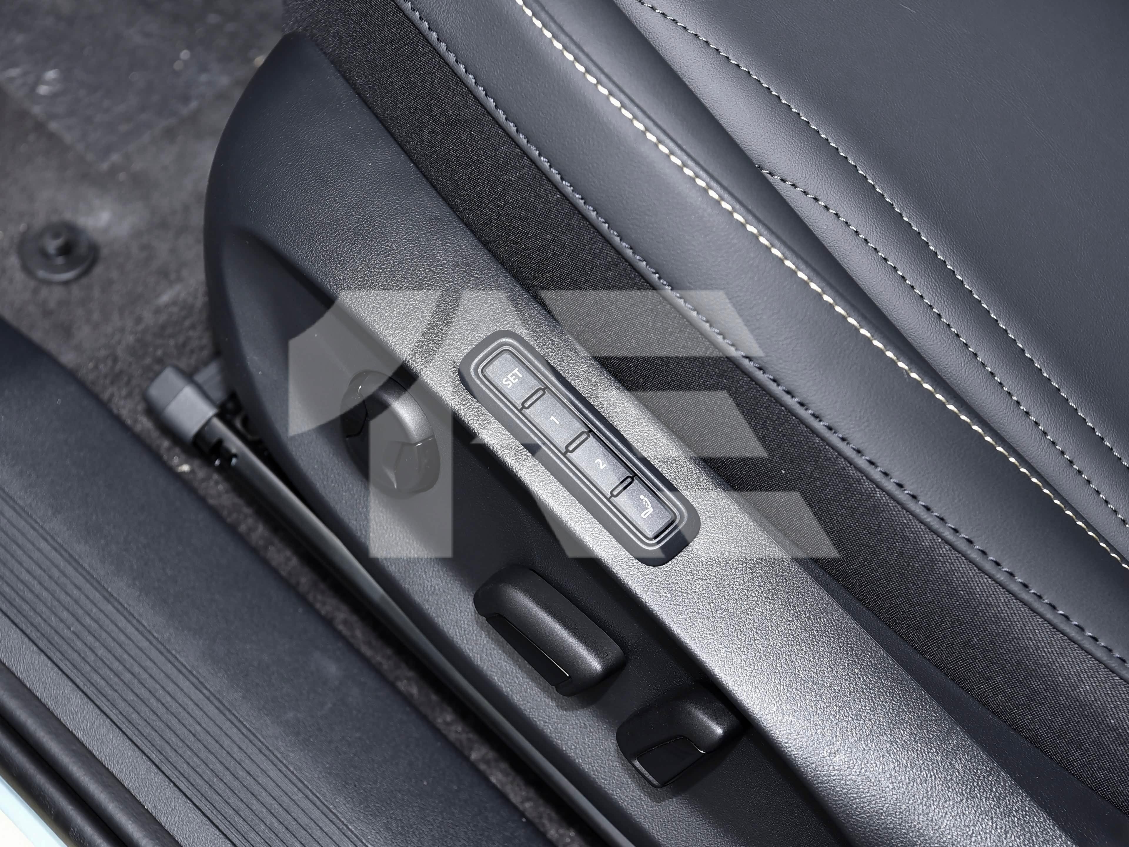 Volkswagen ID. Unyx photo 17