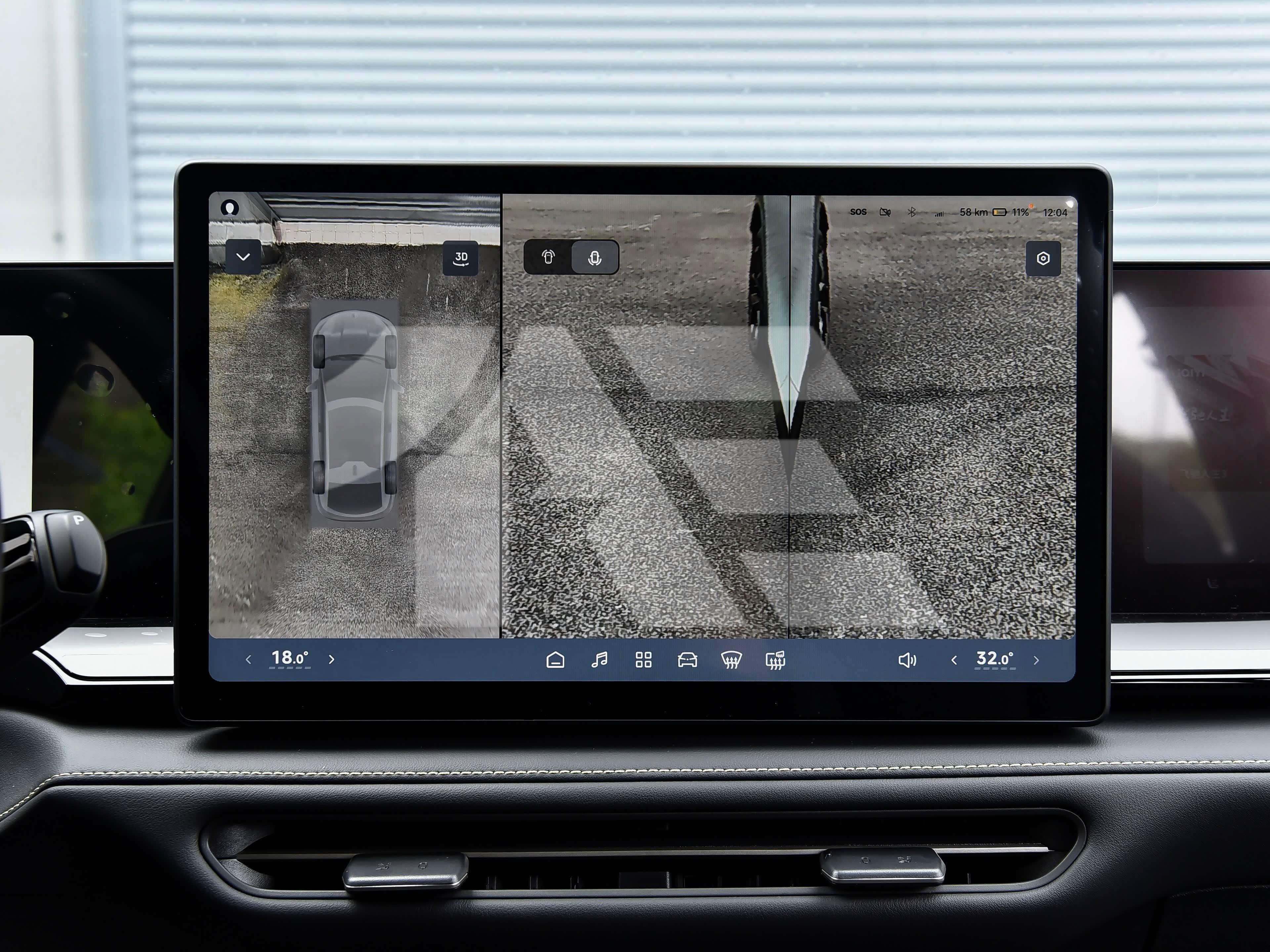 Volkswagen ID. Unyx photo 19