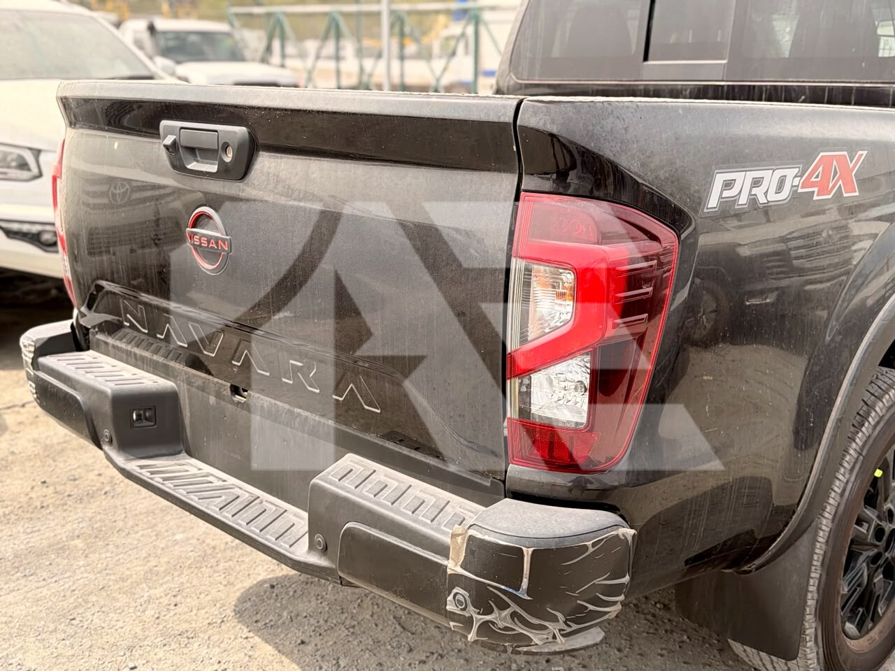 Nissan Navara PRO4X photo 7