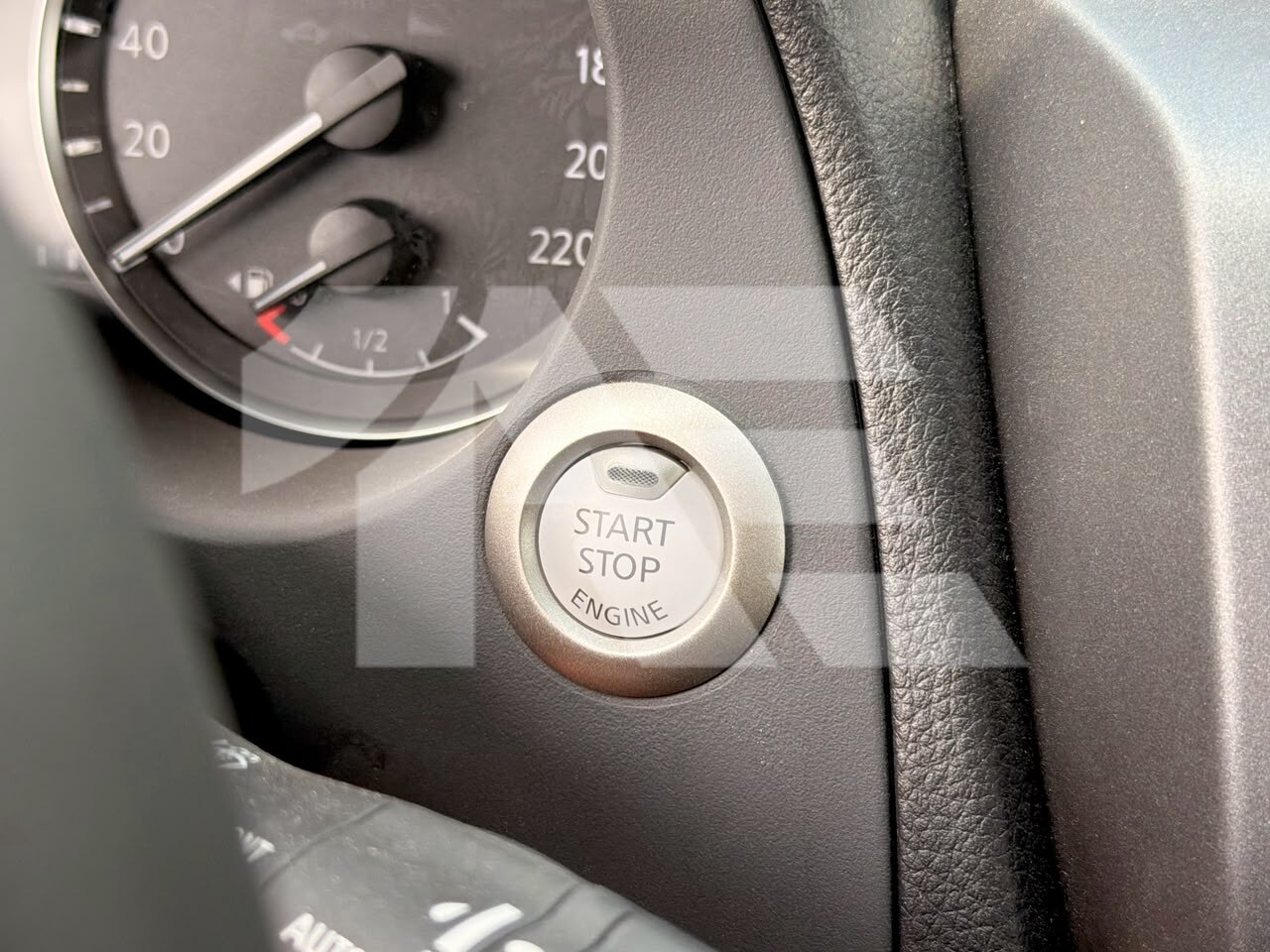 Nissan Navara PRO4X photo 20
