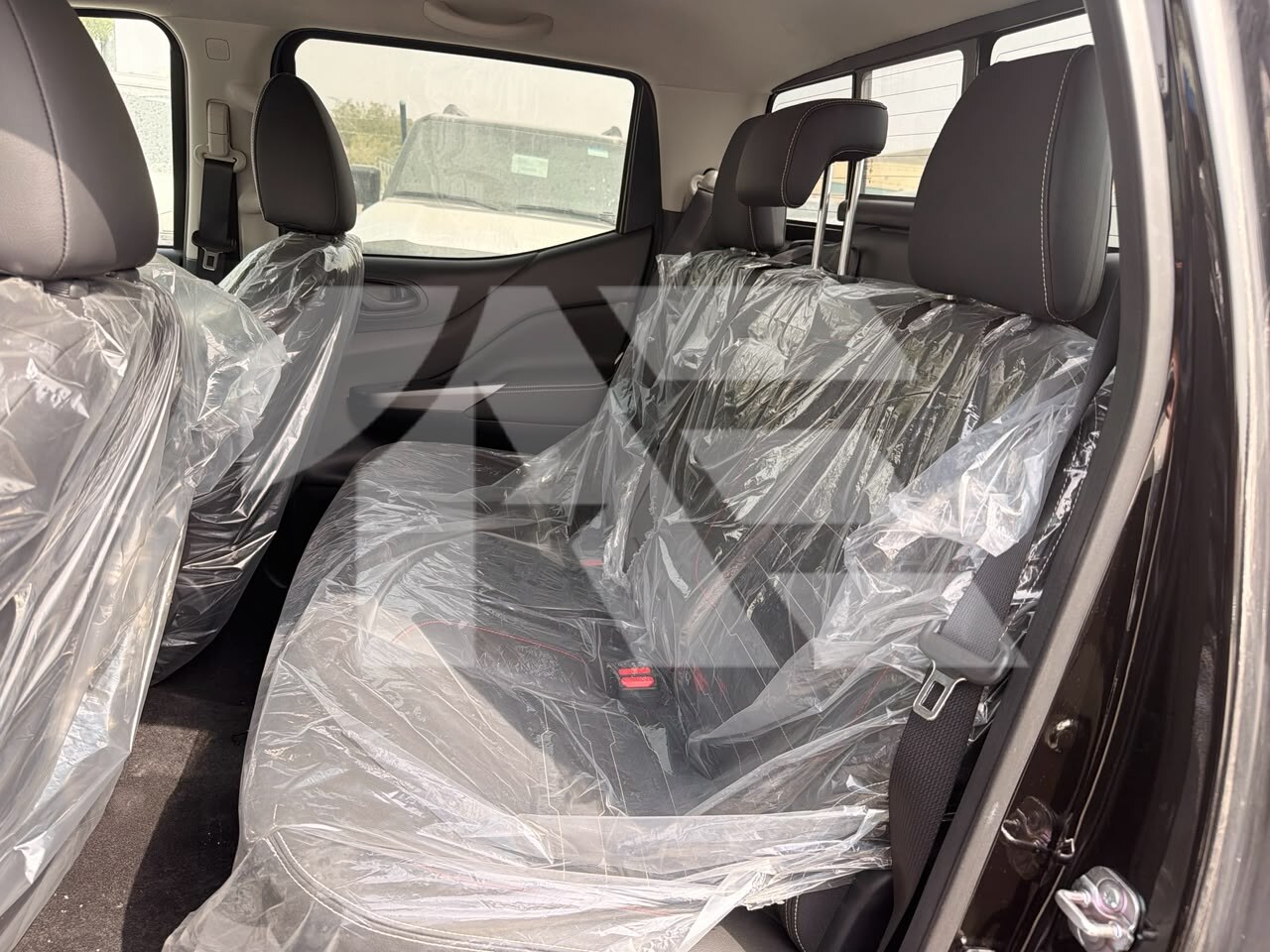 Nissan Navara PRO4X photo 24