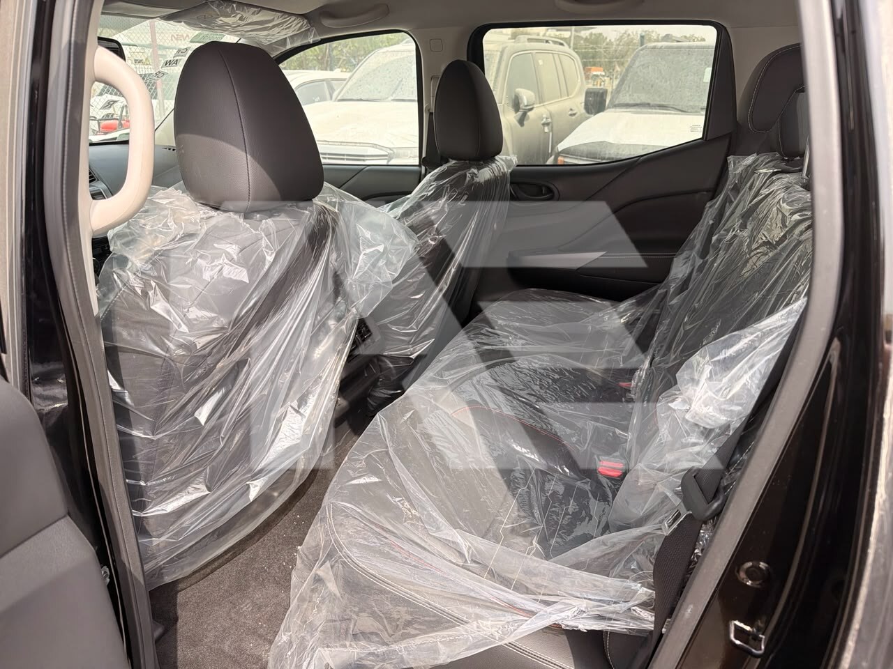 Nissan Navara PRO4X photo 25