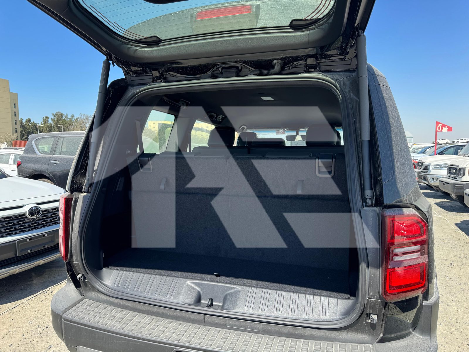 Toyota Land Cruiser Prado TXL photo 9