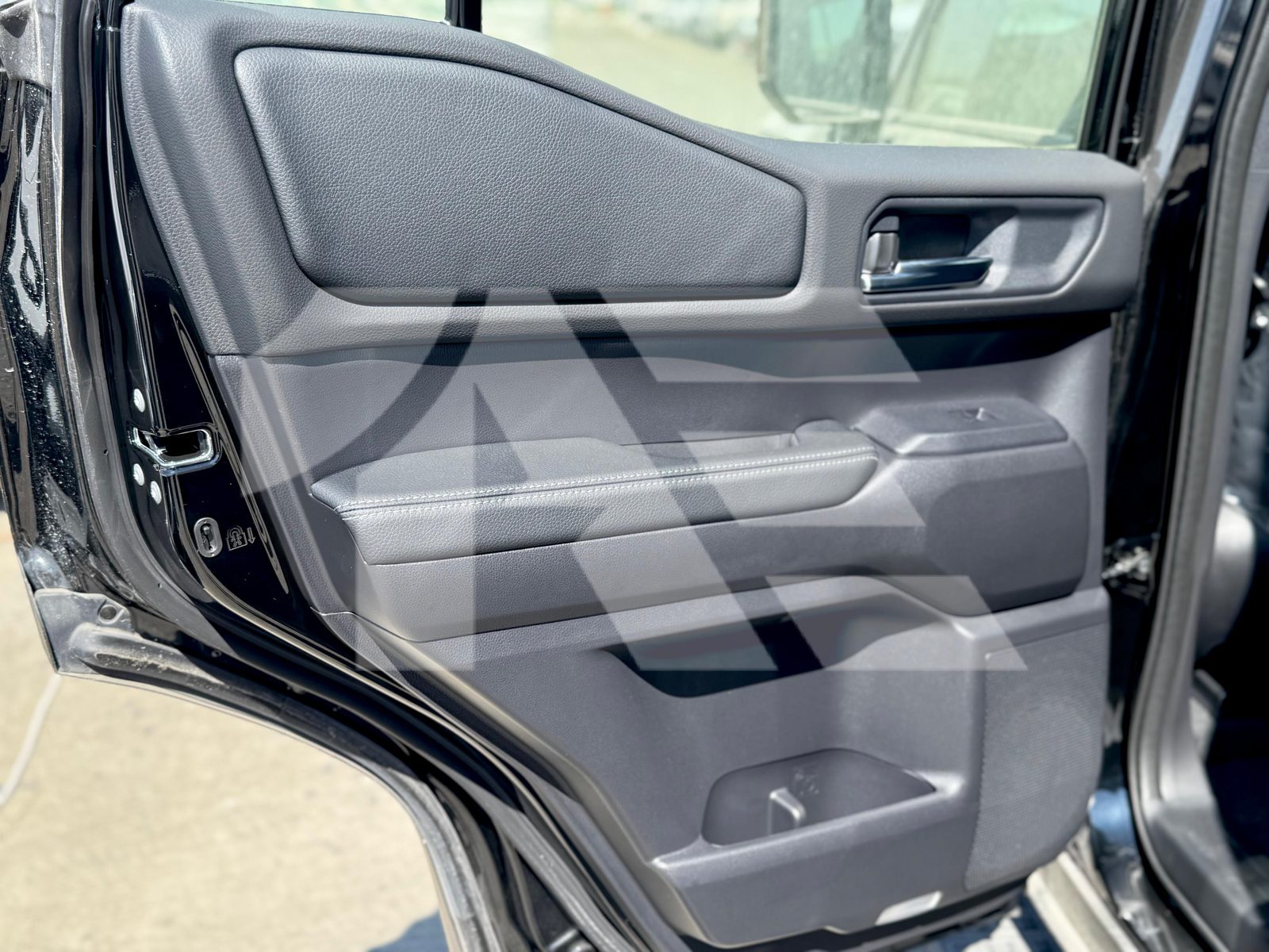 Toyota Land Cruiser Prado TXL photo 30