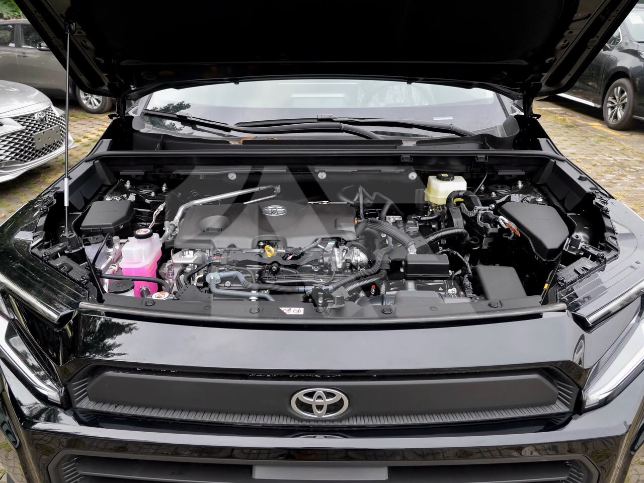 Toyota RAV4 Hybrid photo 14