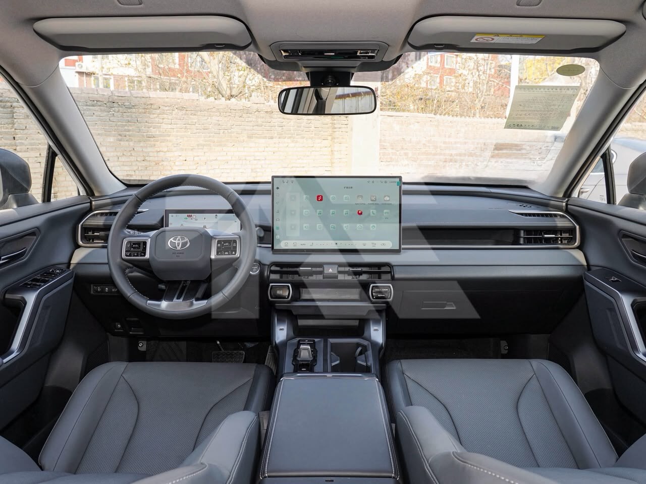 Toyota RAV4 Hybrid photo 15